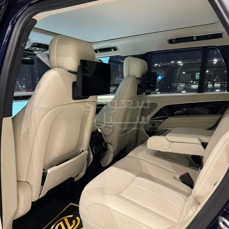 2023 Land Rover Range Rover HSE