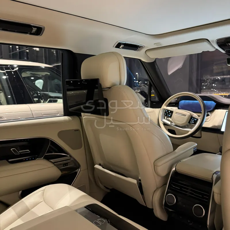 2023 Land Rover Range Rover HSE