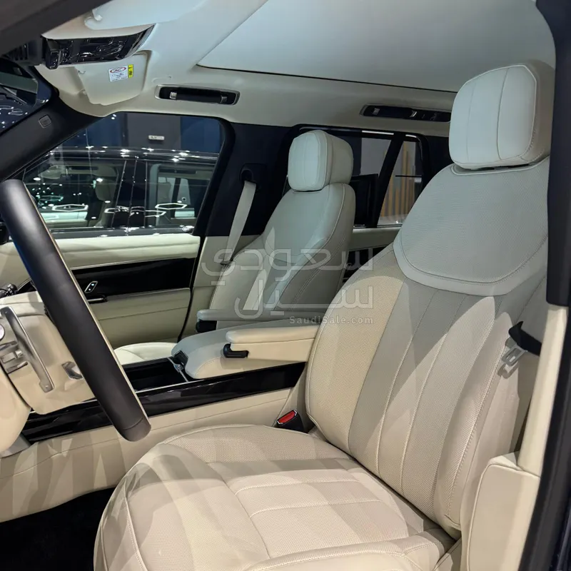 2023 Land Rover Range Rover HSE