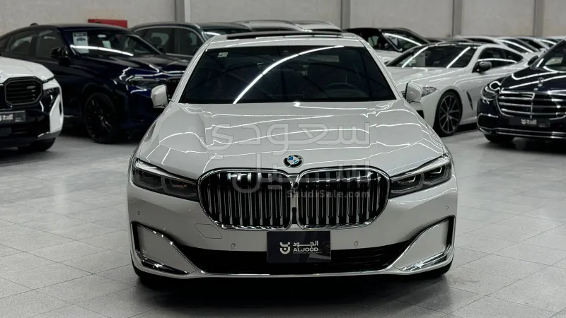 2021 BMW 7 Series 730Li
