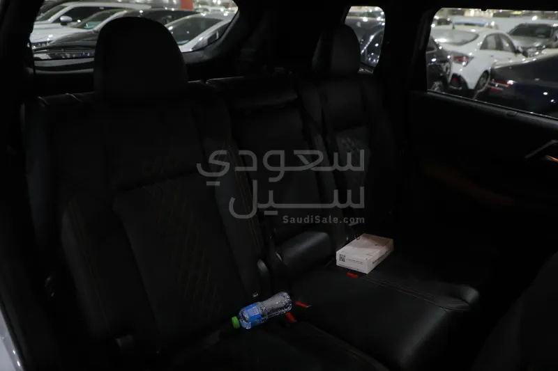2024 متسوبيشي اوت لاندر