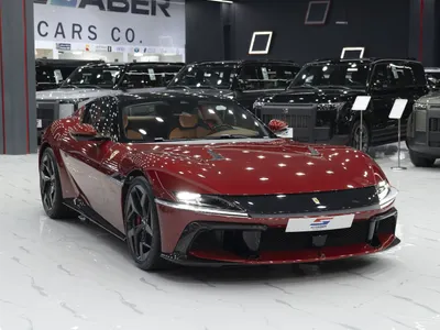 2025 فيراري 12 سيليندر