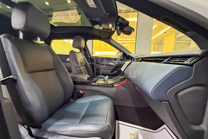 2024 Land Rover Range Rover Velar SE
