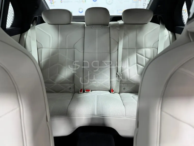 2026 BMW 7 Series 735i