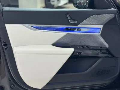 2026 BMW 7 Series 735i