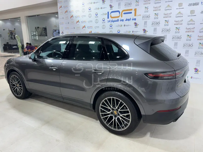 2021 Porsche Cayenne