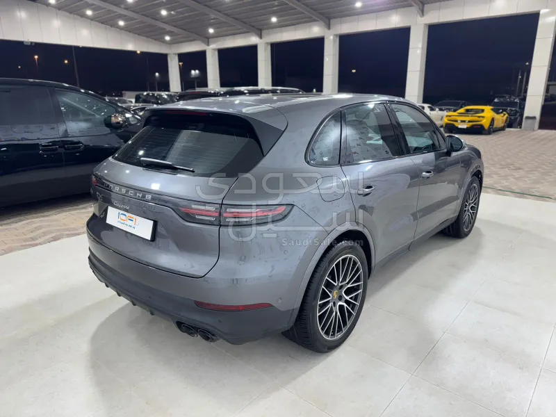 2021 Porsche Cayenne