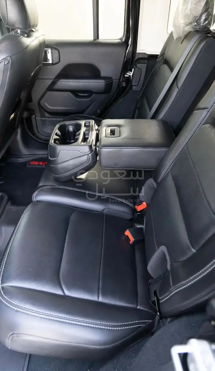 2022 Jeep Wrangler Sahara
