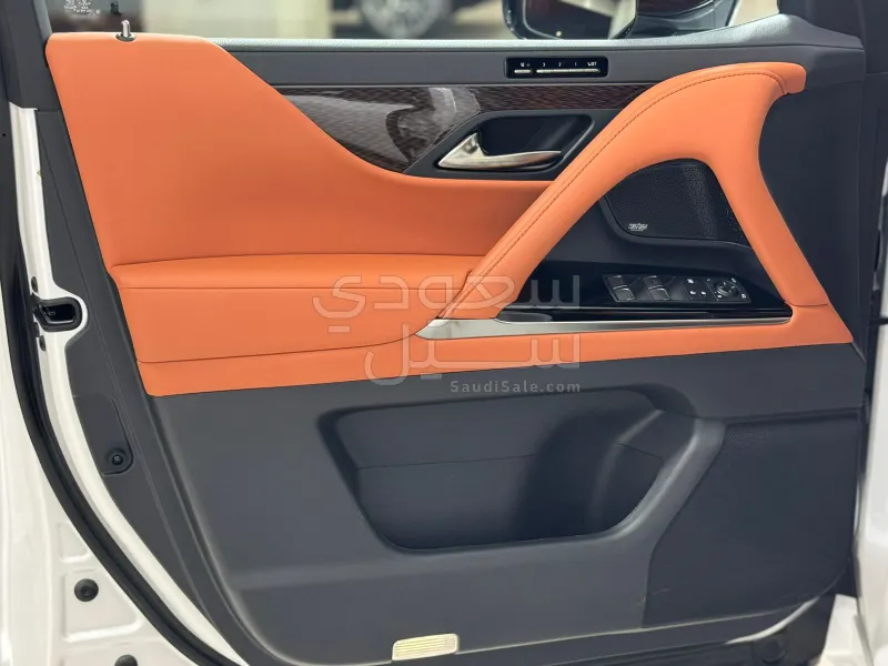 2025 Lexus LX 600 vip