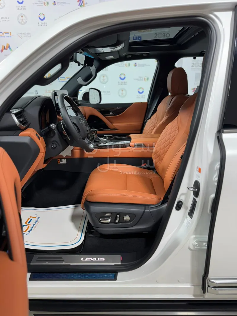 2025 Lexus LX 600 vip