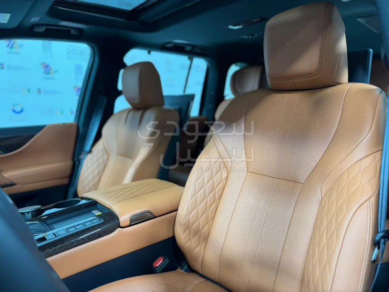 2025 Lexus LX 600 vip