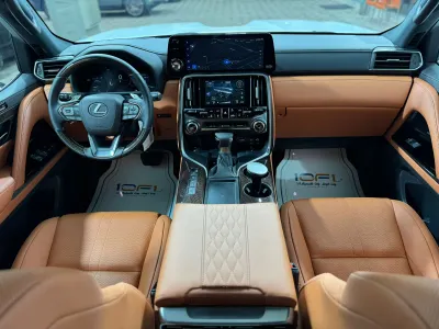 2025 Lexus LX 600 vip
