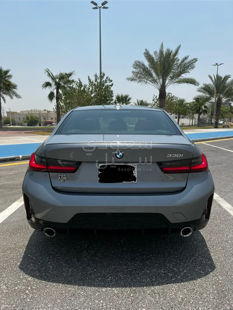 2024 بي ام دبليو الفئة الثالثة 330 أي