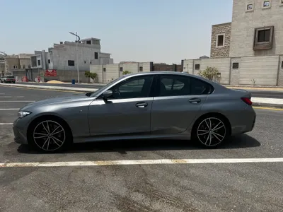 2024 بي ام دبليو الفئة الثالثة 330 أي