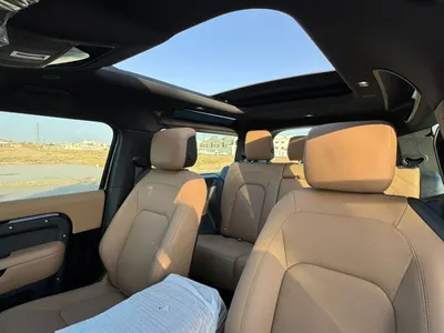 2025 Land Rover Defender 90
