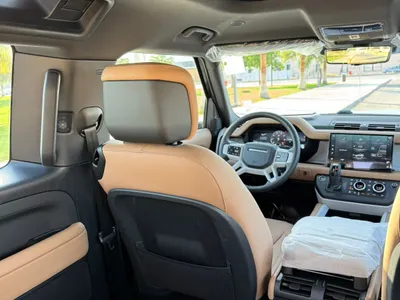2025 Land Rover Defender 90