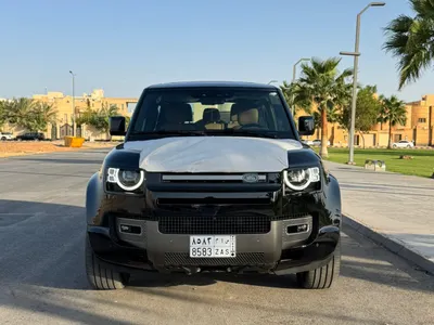 2025 Land Rover Defender 90