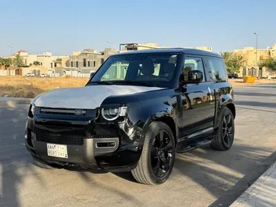 2025 Land Rover Defender 90
