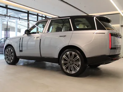 2025 Land Rover Range Rover HSE