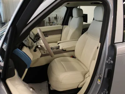 2025 Land Rover Range Rover HSE