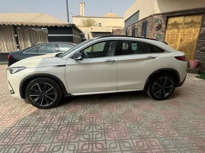 2022 انفينيتي كيو اكس 55