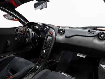 2015 McLaren P1