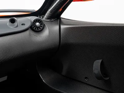2015 McLaren P1