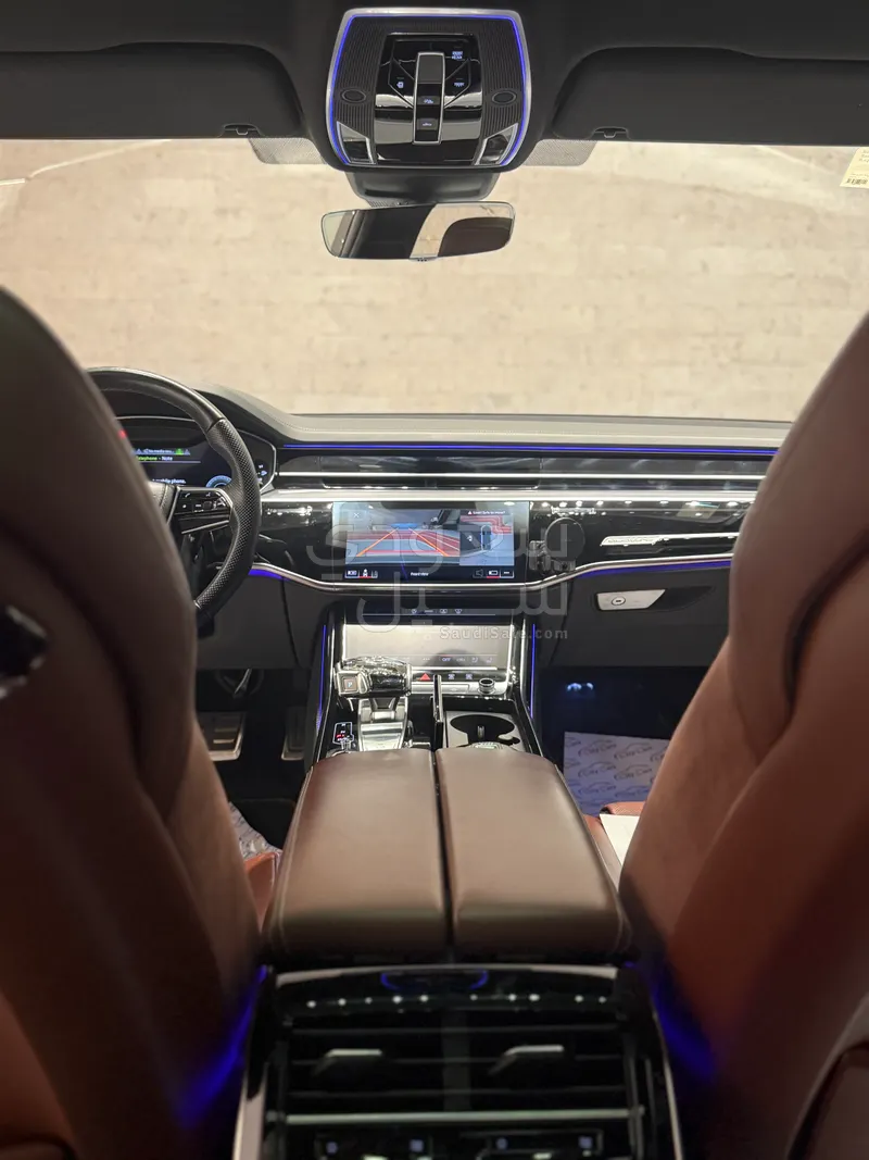2022 اودي اي 8