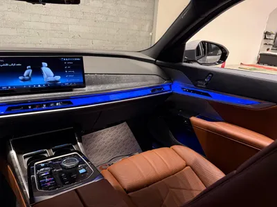 2025 بي ام دبليو الفئة السابعة 735أي