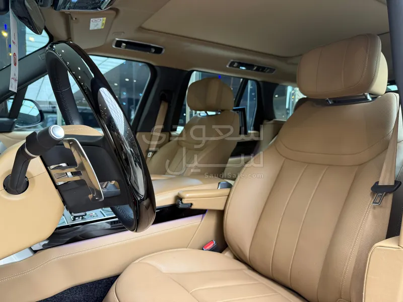2024 Land Rover Range Rover Autobiography