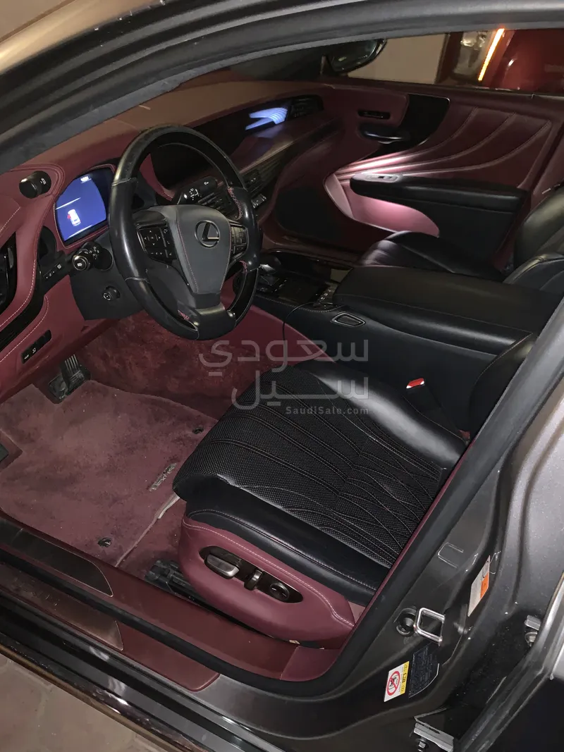 2018 لكزس إل إس 500إتش