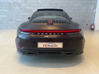 2025 بورش 911 كاريرا