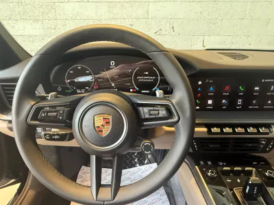 2025 بورش 911 كاريرا