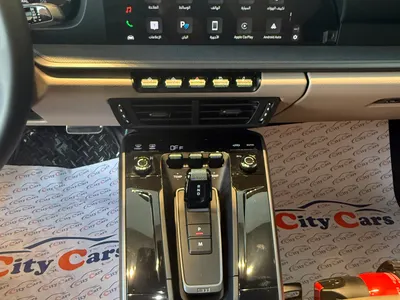 2025 بورش 911 كاريرا