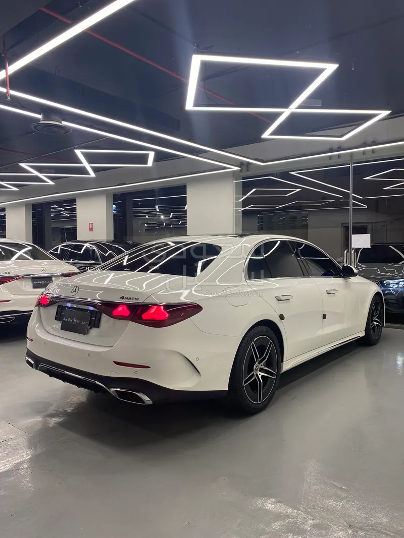 2024 Mercedes-Benz E 300 AMG