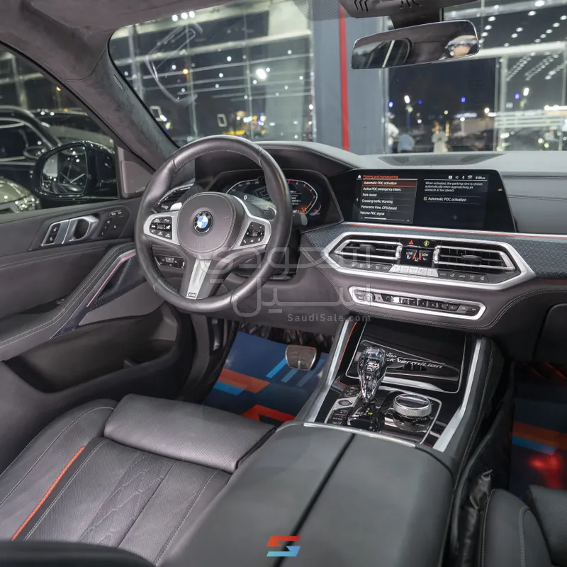 2022 BMW X Series 6