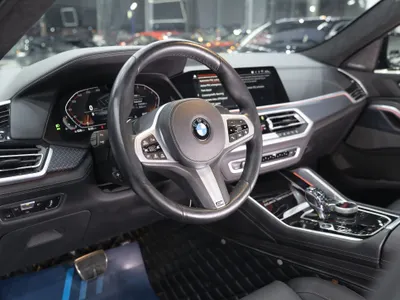 2022 BMW X Series 6