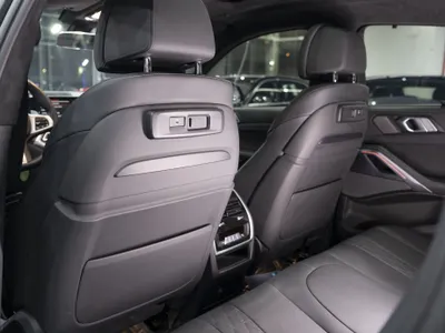 2022 BMW X Series 6