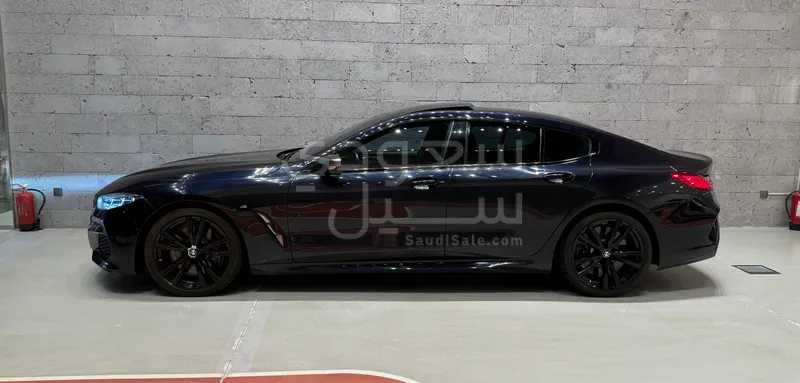 2021 بي ام دبليو الفئة ام إم 8
