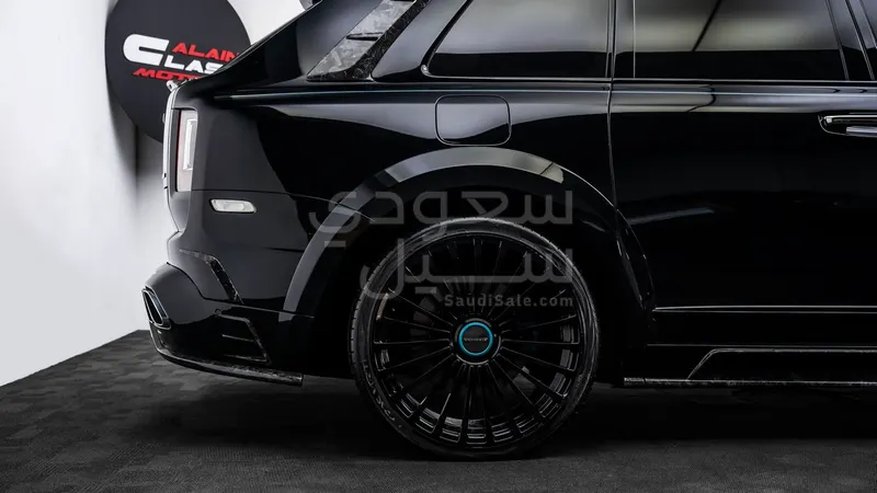 2021 Rolls-Royce Cullinan Black Badge