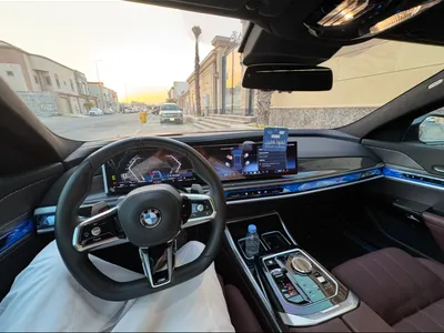 2025 بي ام دبليو الفئة السابعة 740أي