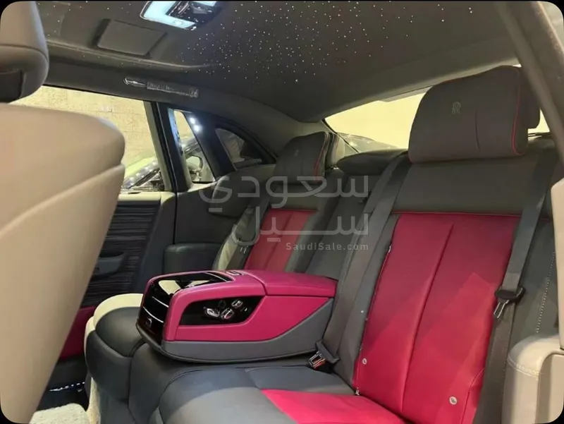 2023 رولز رويس فانتوم