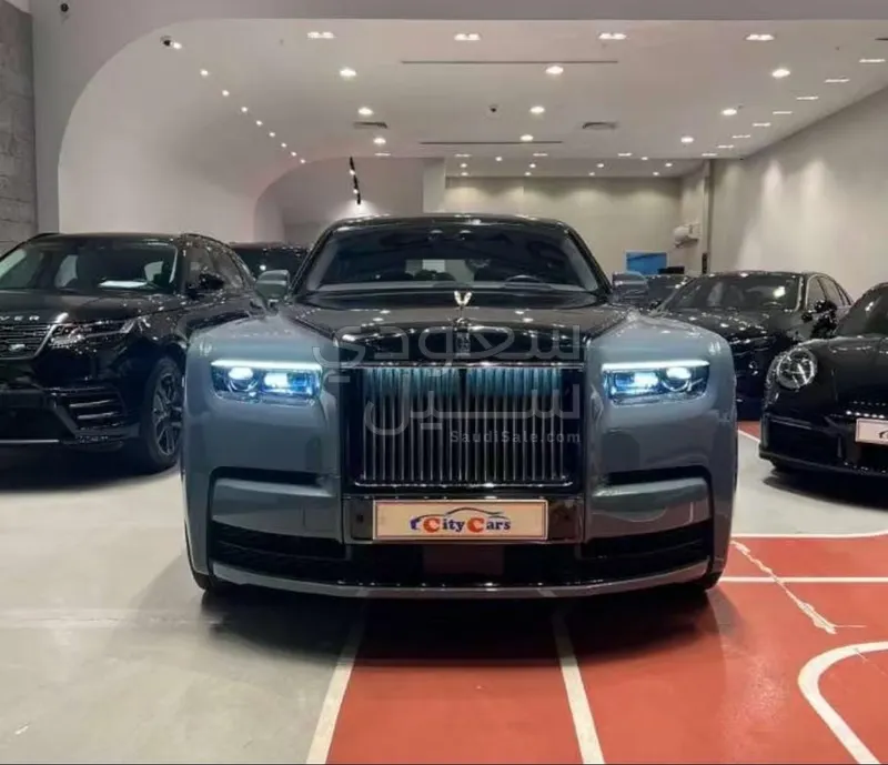 2023 رولز رويس فانتوم