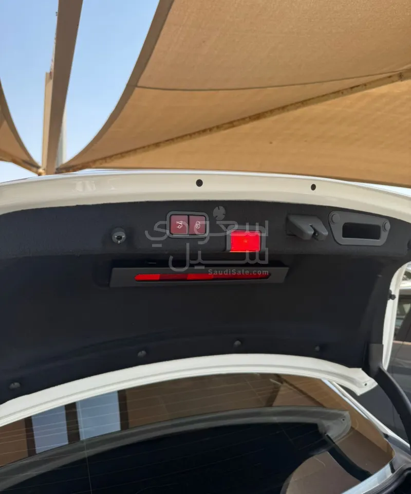 2016 Mercedes-Benz C 200