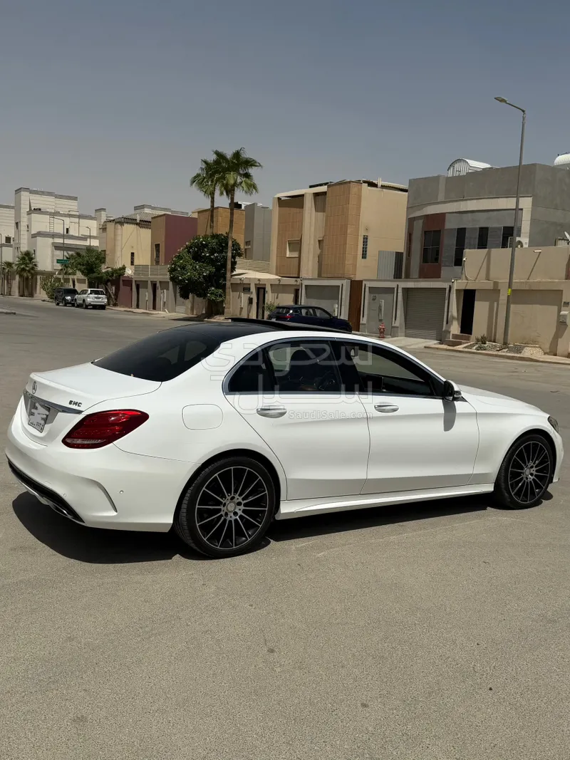 2016 Mercedes-Benz C 200