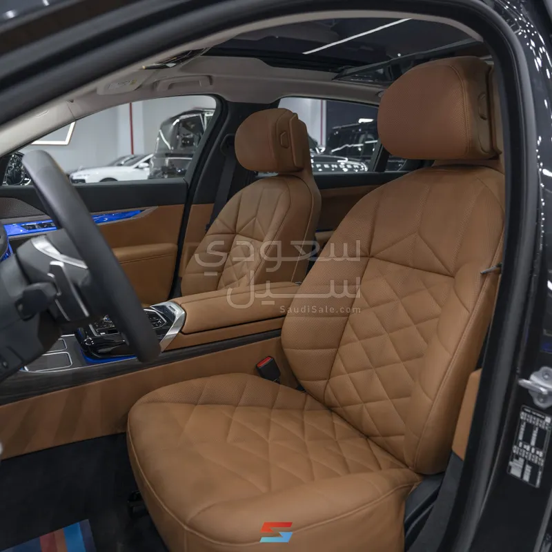 2026 BMW 7 Series 735i
