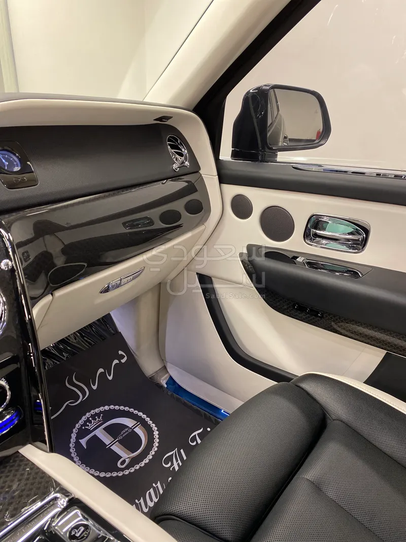 2021 Rolls-Royce Cullinan Black Badge
