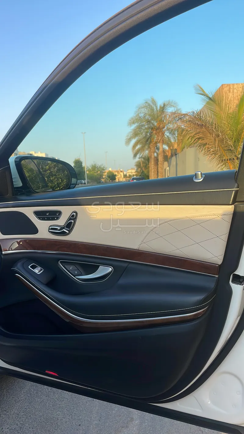2014 Mercedes-Benz S 400