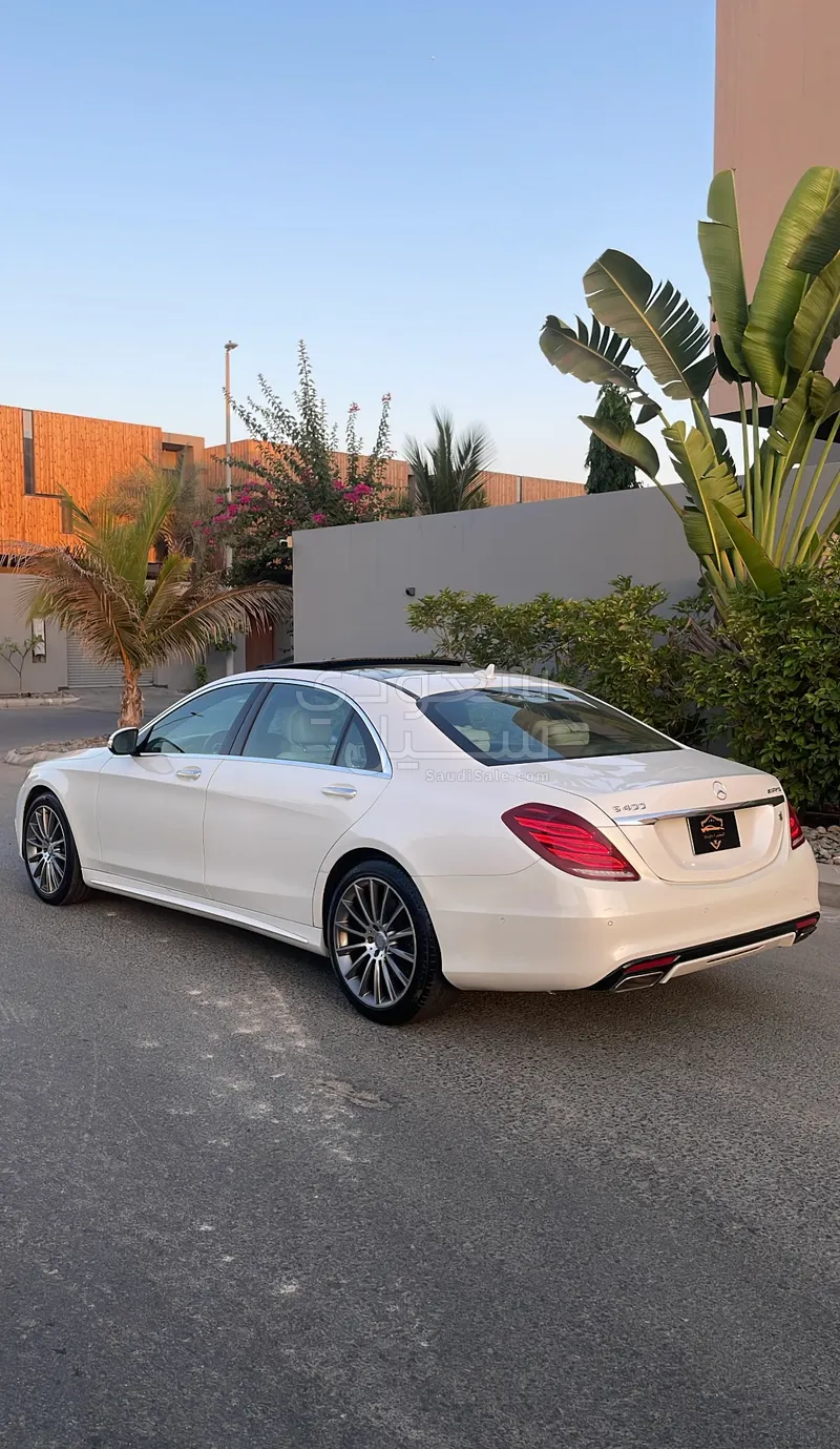 2014 Mercedes-Benz S 400