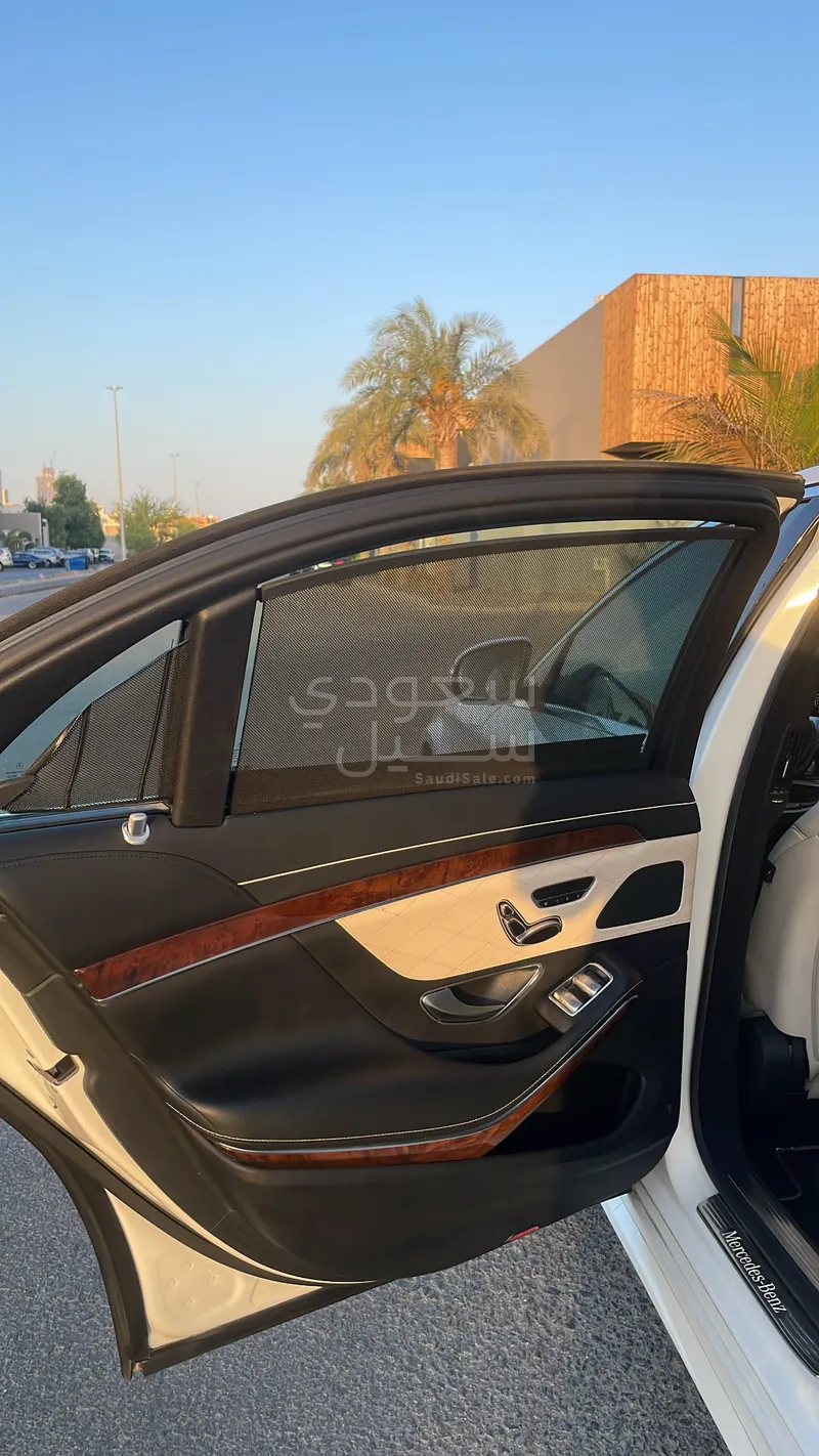2014 Mercedes-Benz S 400